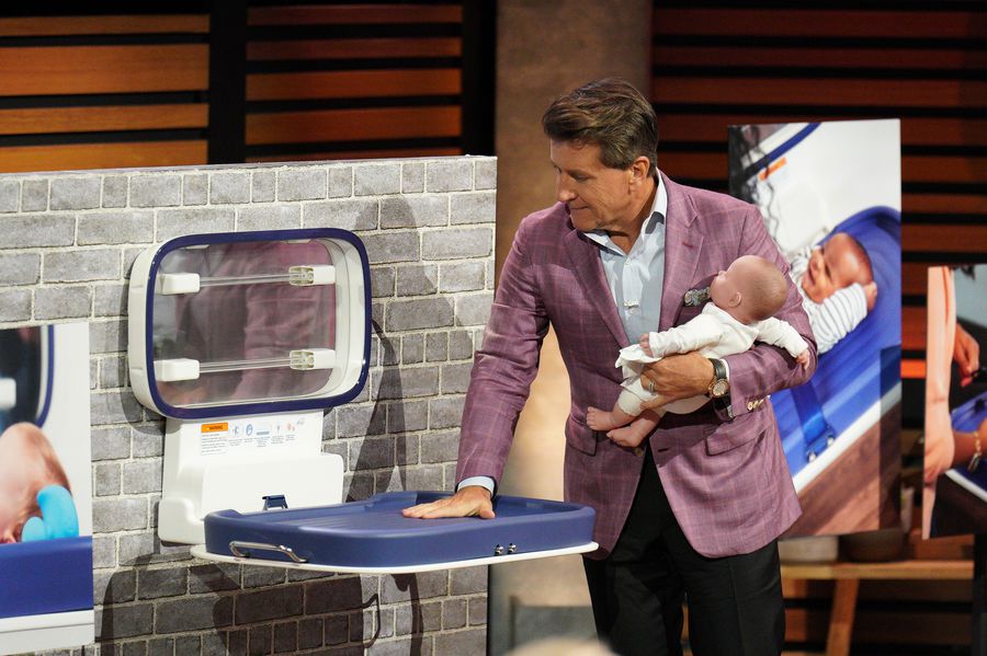 pluie changing tables